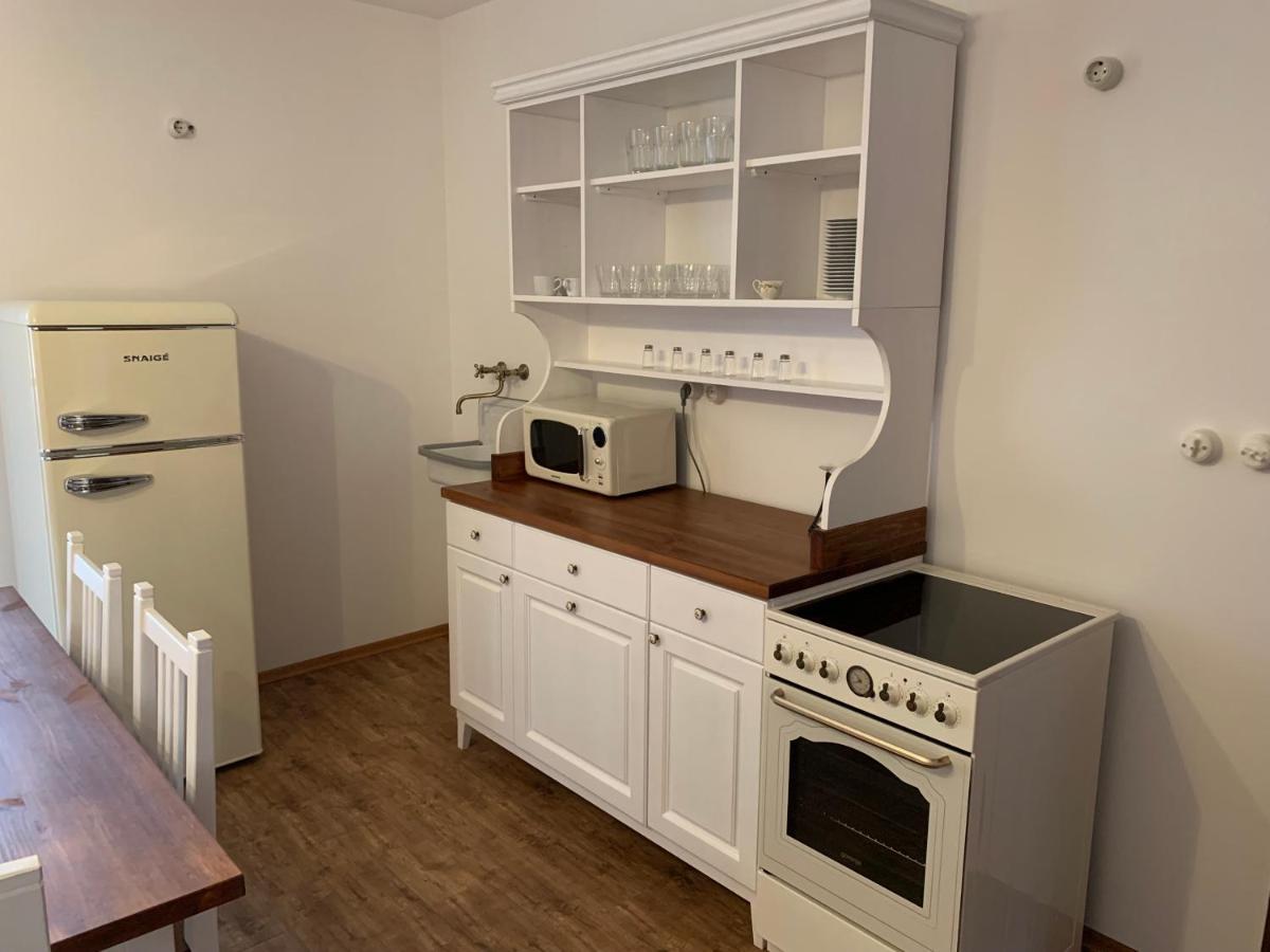 Szazesztendos Reveszhaz Apartman Szigetmonostor Exterior photo