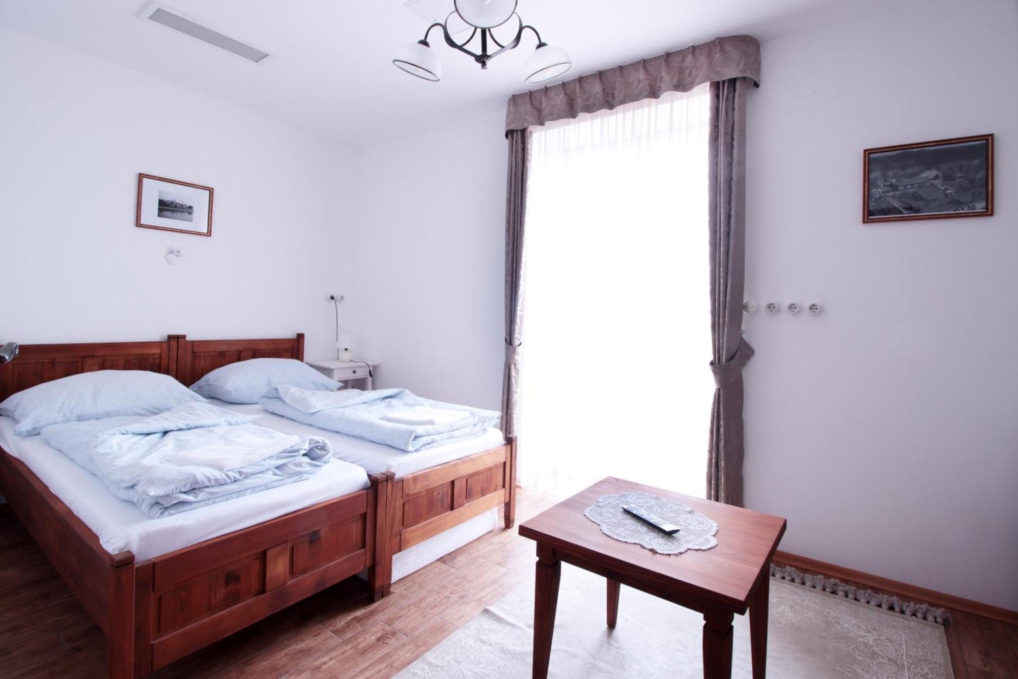 Szazesztendos Reveszhaz Apartman Szigetmonostor Exterior photo